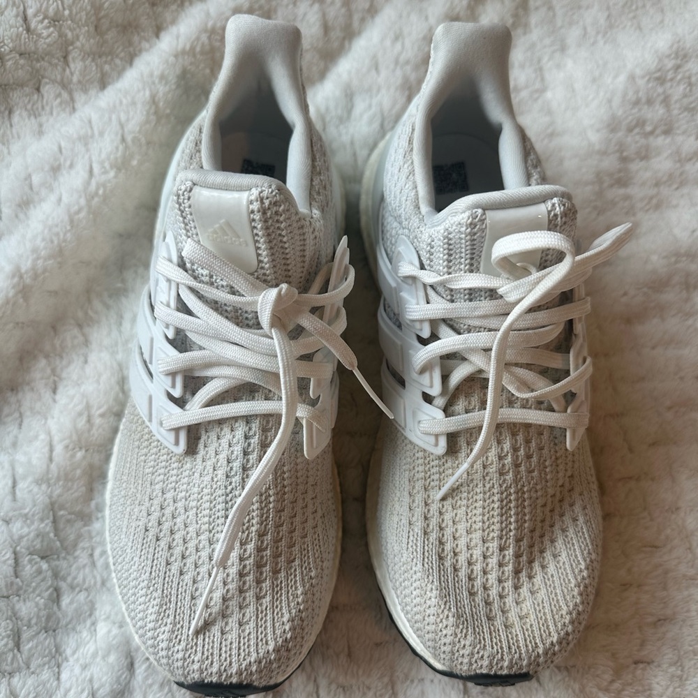 Adidas White Ultra Boost Sneakers Women’s 6.5